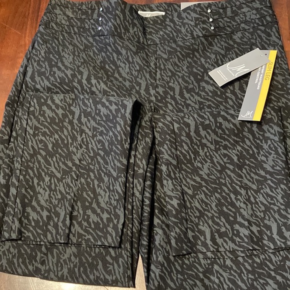 JM Collection Pants Women’s Medium Tonal Zebra Black Slim Legs NWT - Picture 2 of 8